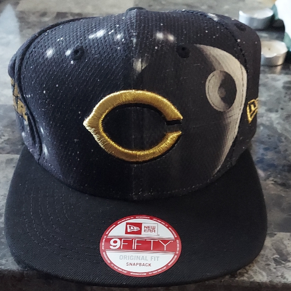 New Era Mens Black and Gold Stars Wars Natti Reds Snapback Hat